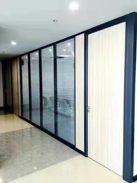 辦公室玻璃隔斷